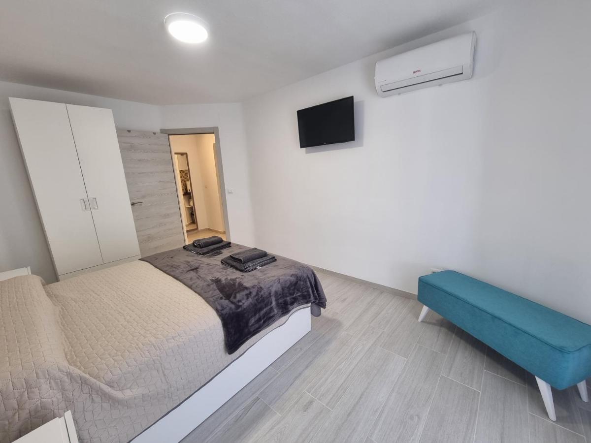 Apartamentos En Denia Frente Al Puerto! Εξωτερικό φωτογραφία